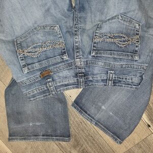 Cowgirl tuff jeans